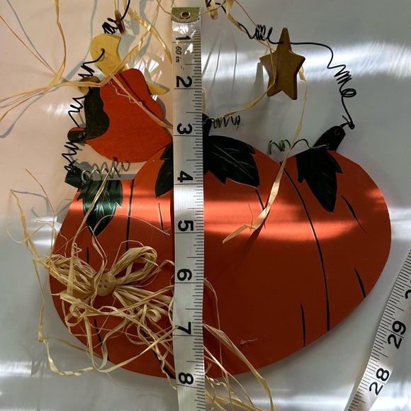 5 PIECE FALL / HALLOWEEN LOT LEAVES & PUMPKIN WOOD DECOR & SCARECROW, DRACULA - Picture 7 of 12